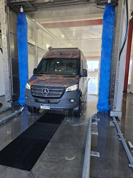 Truck wash facility photo 1